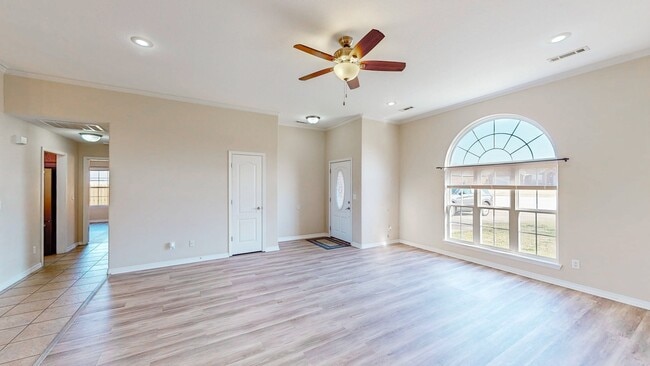 5005 David Dr in Siloam Springs, AR - Building Photo - Building Photo