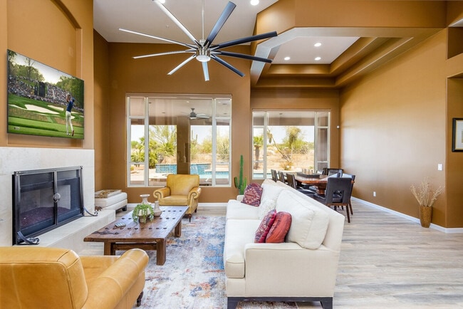 9798 E Hidden Green Dr in Scottsdale, AZ - Building Photo - Building Photo