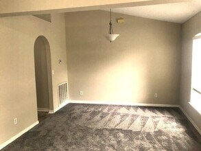 513 SW Ester Ave in Port St. Lucie, FL - Building Photo - Building Photo