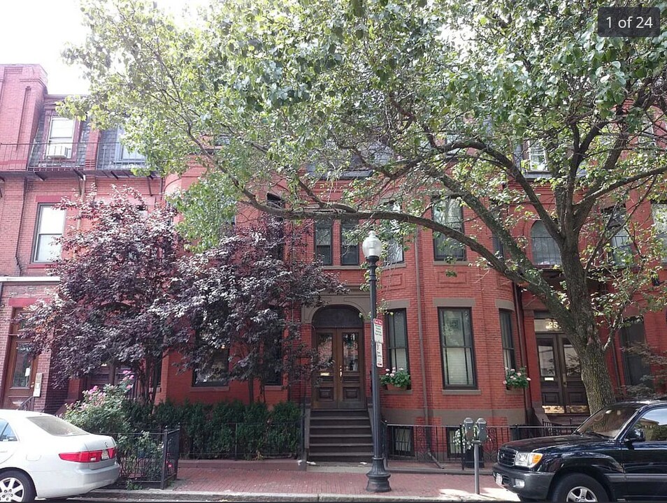 256 W Newton St, Unit 3 in Boston, MA - Foto de edificio