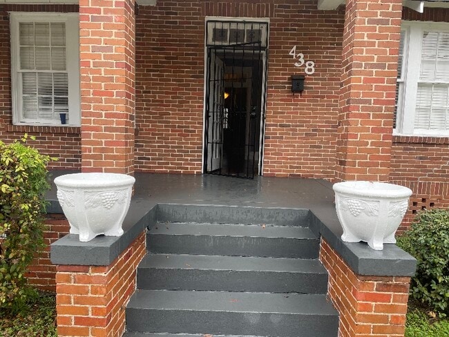 property at 438 Earl Pl