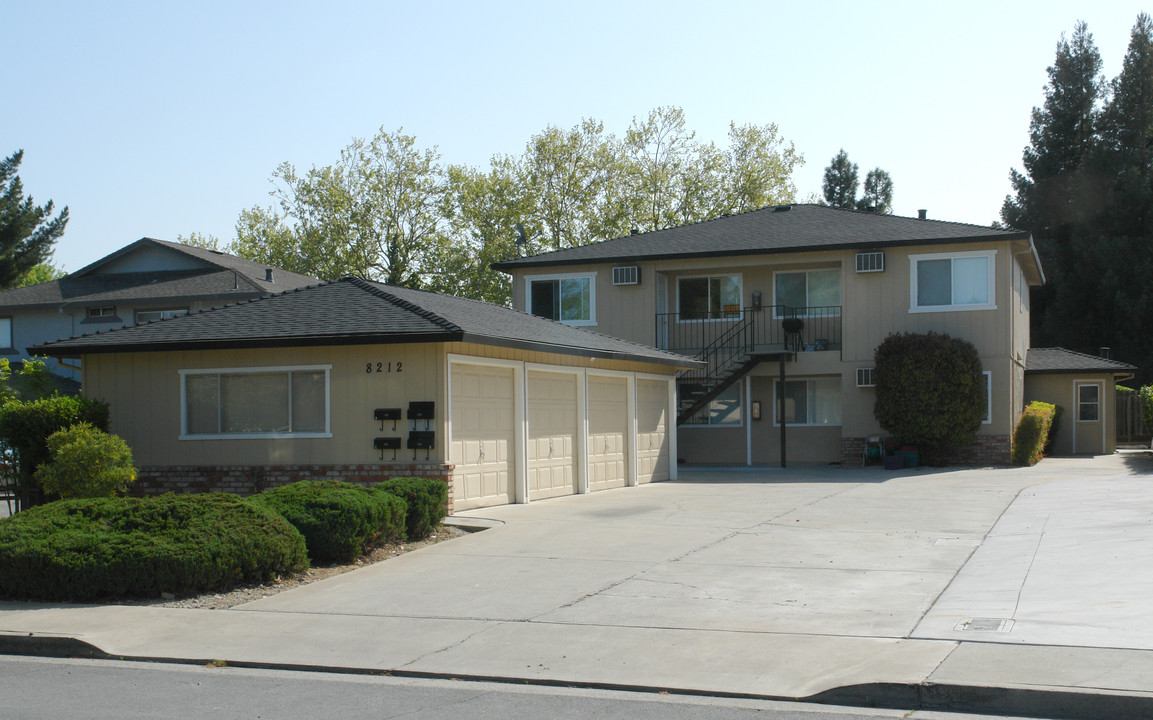 8212 Kelton Drive in Gilroy, CA - Building Photo