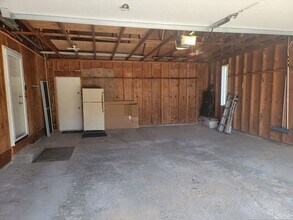 11 S Sunny Slope Ct in Appleton, WI - Building Photo - Building Photo