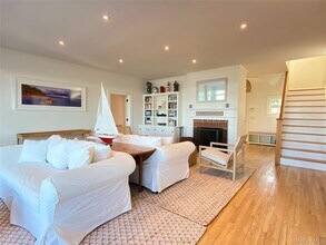 4705 Nassau Point Rd in Cutchogue, NY - Building Photo - Building Photo