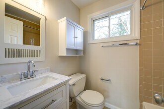 10022 Brunett Ave in Silver Spring, MD - Foto de edificio - Building Photo