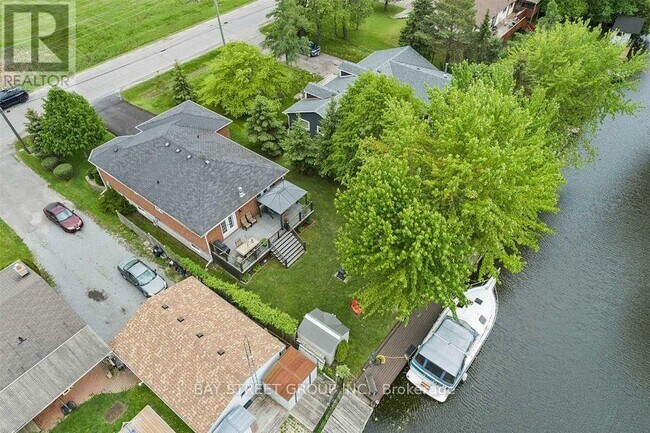 722A Lake Dr S in Georgina, ON - Building Photo - Building Photo