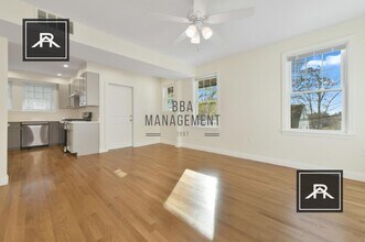 46 Manthorne Rd in Boston, MA - Building Photo - Building Photo