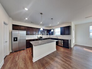 160 Twin River Dr in Mooresville, NC - Building Photo - Building Photo