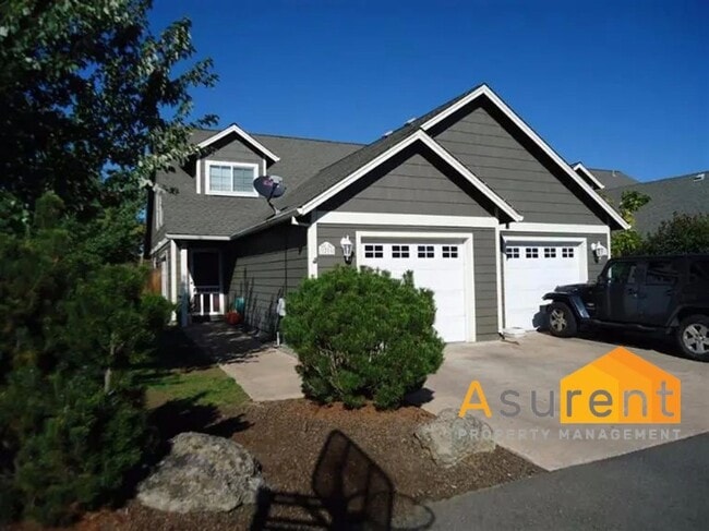 property at 1296-1298 Clearsprings Dr