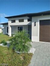 715 Long Island St E in Lehigh Acres, FL - Building Photo - Building Photo