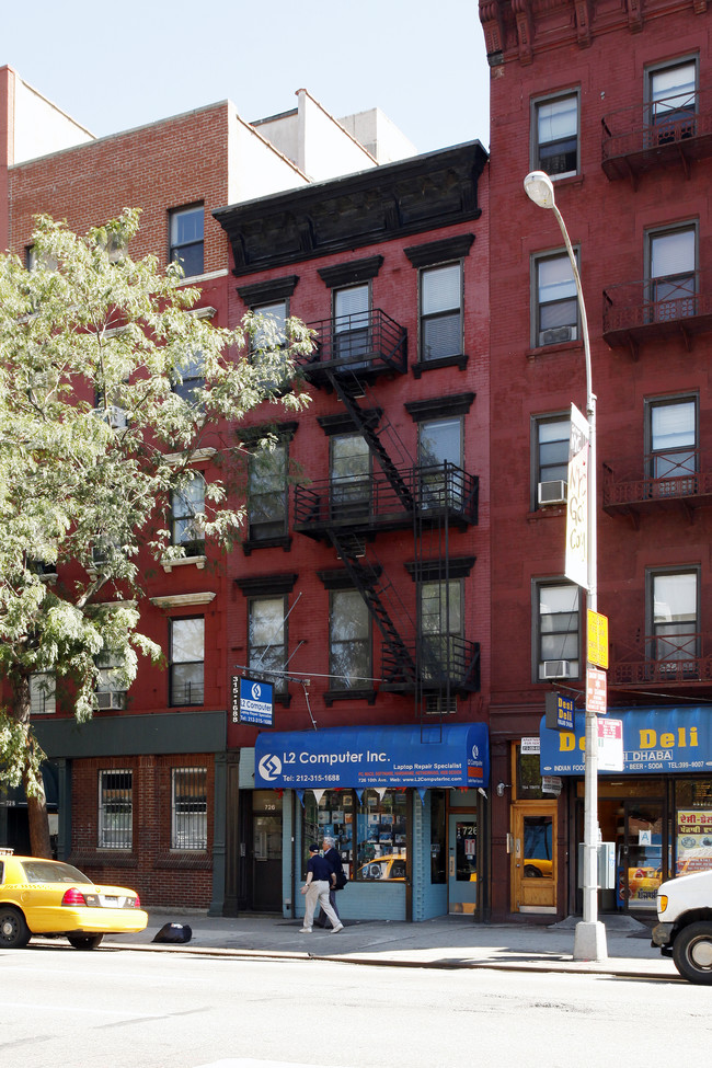 726 Tenth Ave in New York, NY - Foto de edificio - Primary Photo
