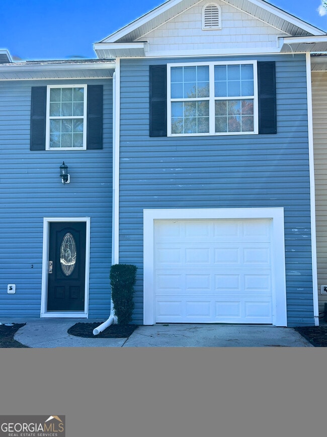 property at 818 Davis Ave