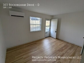 303 Rockingham Dr in Harrisonburg, VA - Building Photo - Building Photo