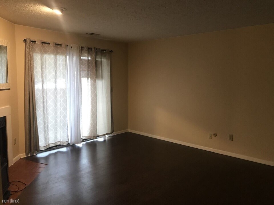 2175 Hedgerow Road-Unit -Unit A in Columbus, OH - Building Photo