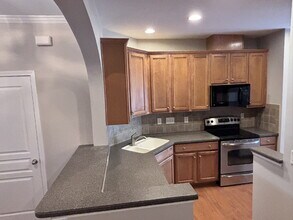 10106 Raven Tree Dr in Raleigh, NC - Building Photo - Building Photo