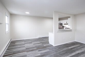 Lagoon Living in Atlantic City, NJ - Building Photo - Interior Photo