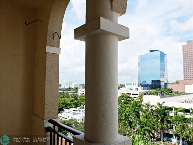 property at 520 SE 5th Ave