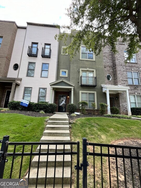 783 Liberty Commons Dr in Atlanta, GA - Building Photo