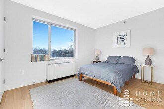 65-70-70 Austin St in Queens, NY - Building Photo - Building Photo