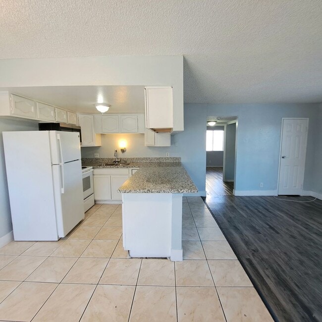 152 Judy Ln in Henderson, NV - Building Photo - Building Photo