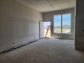 130 Faith Dr in Laredo, TX - Building Photo - Building Photo