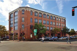 76 Lafayette St, Unit 3 in Salem, MA - Building Photo