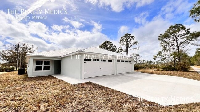 property at 4165 Hammock Rd