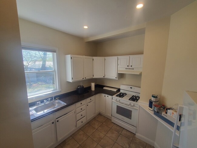 property at 586 Freeport St