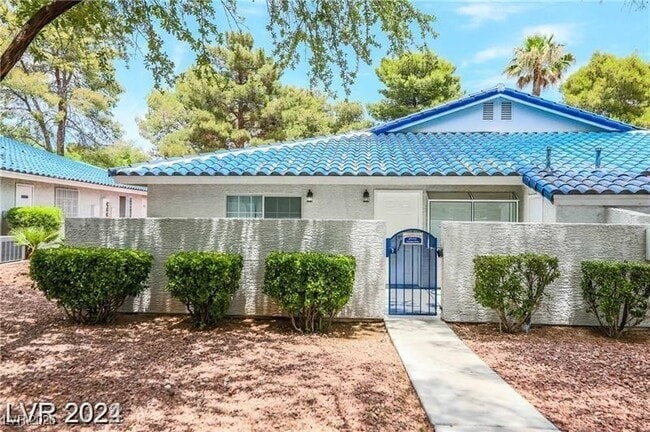 property at 2117 Chertsey Dr