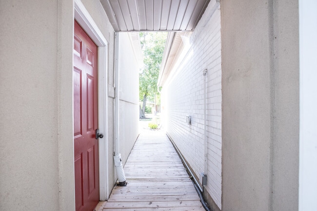 523 Green Bay Rd in Highland Park, IL - Building Photo - Building Photo