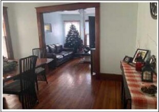 5 Hoffman Ave in Poughkeepsie, NY - Building Photo - Building Photo