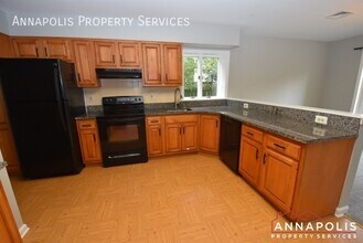 20 Mayo Ave in Annapolis, MD - Building Photo - Building Photo