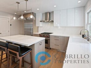 3077 Ducommun Ave in San Diego, CA - Building Photo - Building Photo