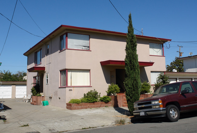 333-339 29th St in Richmond, CA - Building Photo - Building Photo