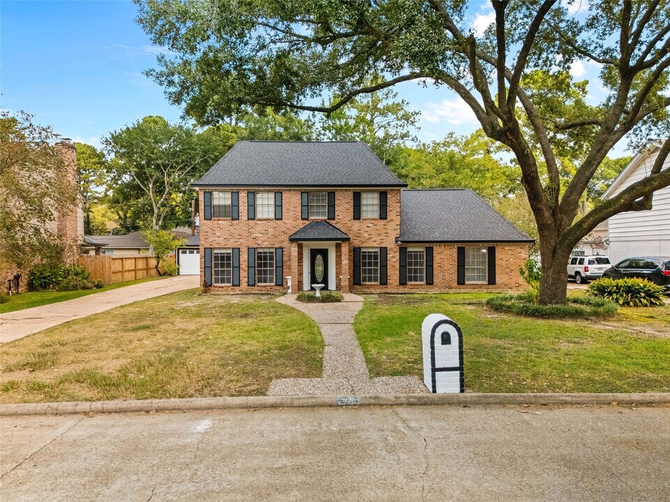 5314 Lodge Creek Dr in Houston, TX - Building Photo