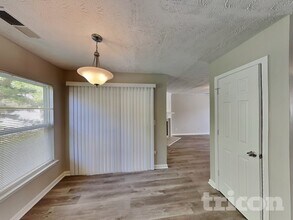 5524 Somervale Ct in Douglasville, GA - Building Photo - Building Photo