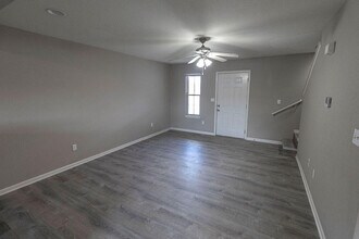 3927 Snowy Owl Dr in Columbia, MO - Building Photo - Building Photo