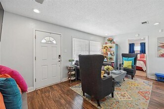 5200 Lovell Ave in Fort Worth, TX - Building Photo - Building Photo