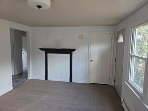 139 Buck St in Gorham, ME - Building Photo - Building Photo