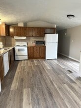 7017 Big Daddy Dr in Panama City Beach, FL - Building Photo - Building Photo