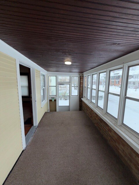 1350 Davis Ave NW in Grand Rapids, MI - Building Photo