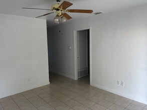 1015 N 14th St in Killeen, TX - Building Photo - Building Photo