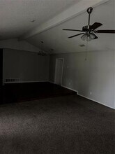 1821 W Terrace Dr in Grand Prairie, TX - Building Photo - Building Photo