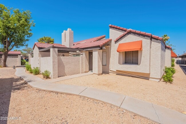 property at 2124 E 10th St