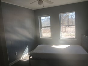 106 S Davis St, Unit 2D in New Boston, TX - Building Photo - Building Photo