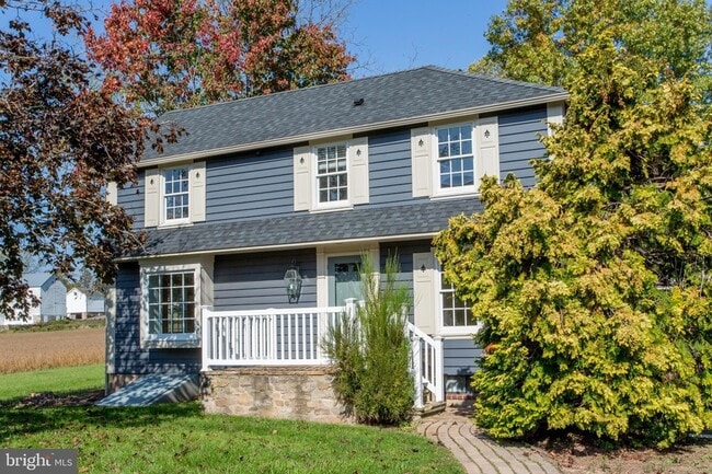 766 Sergeantsville Rd