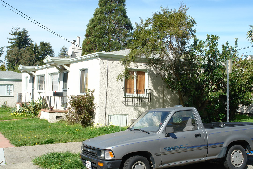 1504 Bonita Ave in Berkeley, CA - Foto de edificio