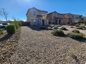 1123 Brilliant Meadow Ave in North Las Vegas, NV - Building Photo - Building Photo