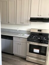 1244 Orange N Dr, Unit 112 in Los Angeles, CA - Building Photo - Building Photo