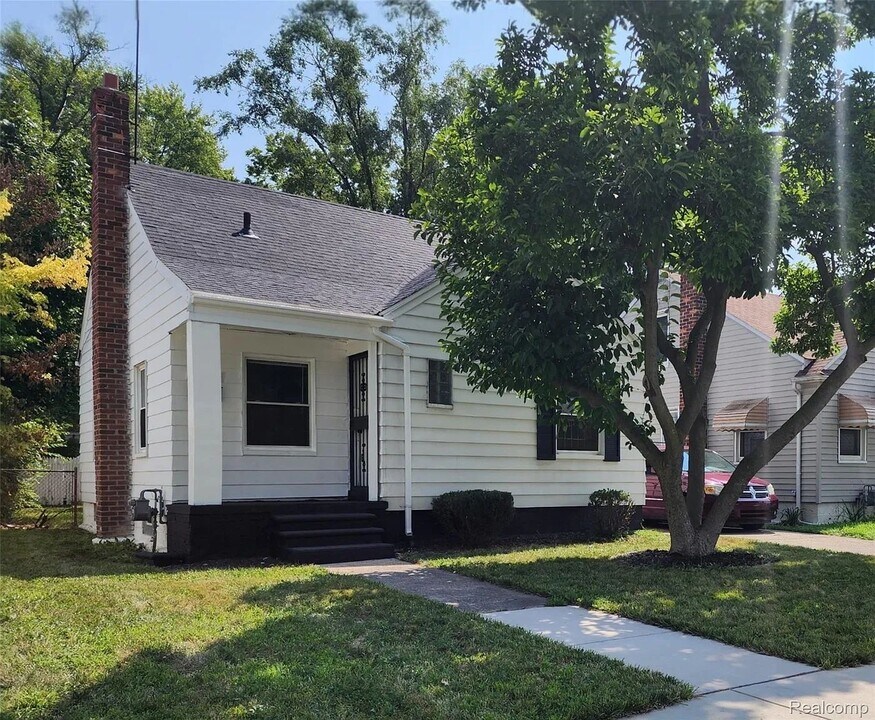 19948 Moenart St in Detroit, MI - Building Photo